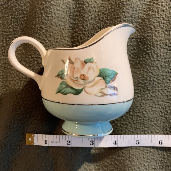 Lifetime China Co Semi-Vitreous 3 piece set. Turquoise. See pictures for sizes - Picture 11 of 14